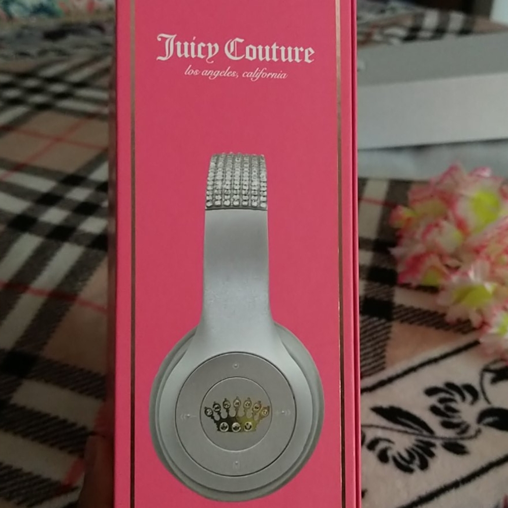 Juicy couture Wireless Bluetooth headphones